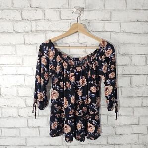 AEO Navy Floral Top, S